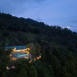 Simpson's Forest - Luxury Boutique & - Отель Канди