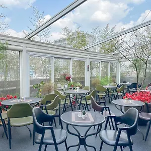 Skypark Myeongdong 1 Отель Сеул