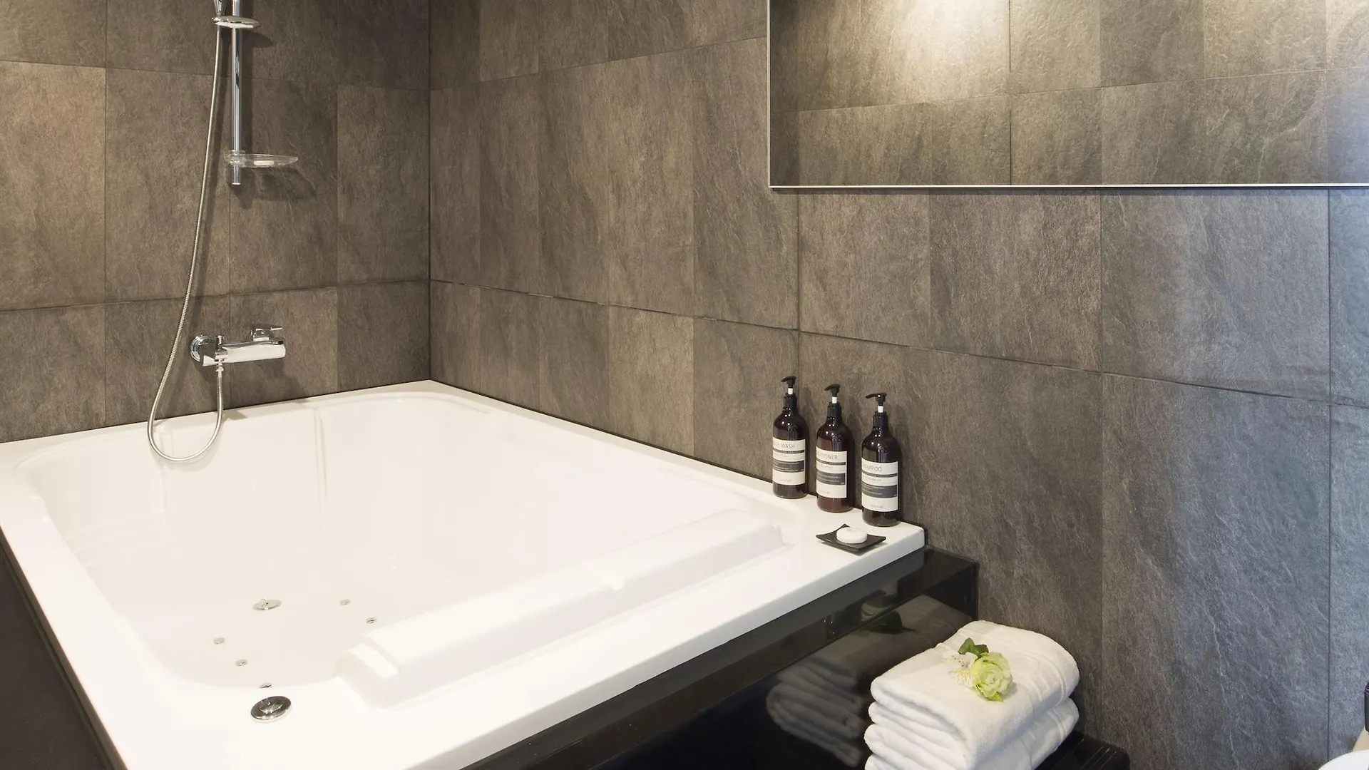 Hotel Foret Premier Nampo Ciudad Metropolitana de Ciudad Metropolitana de Busan 3*,