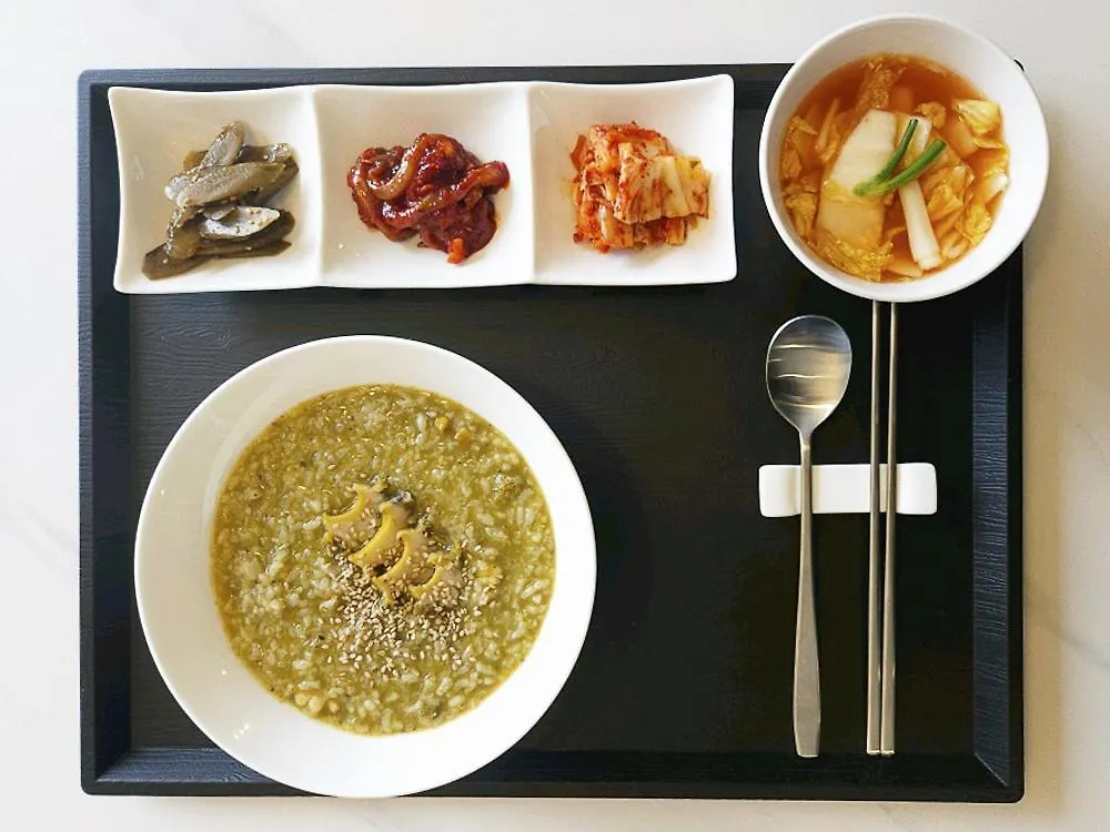 Hotel Foret Premier Nampo Ciudad Metropolitana de Ciudad Metropolitana de Busan 3*,  Corea del Sur