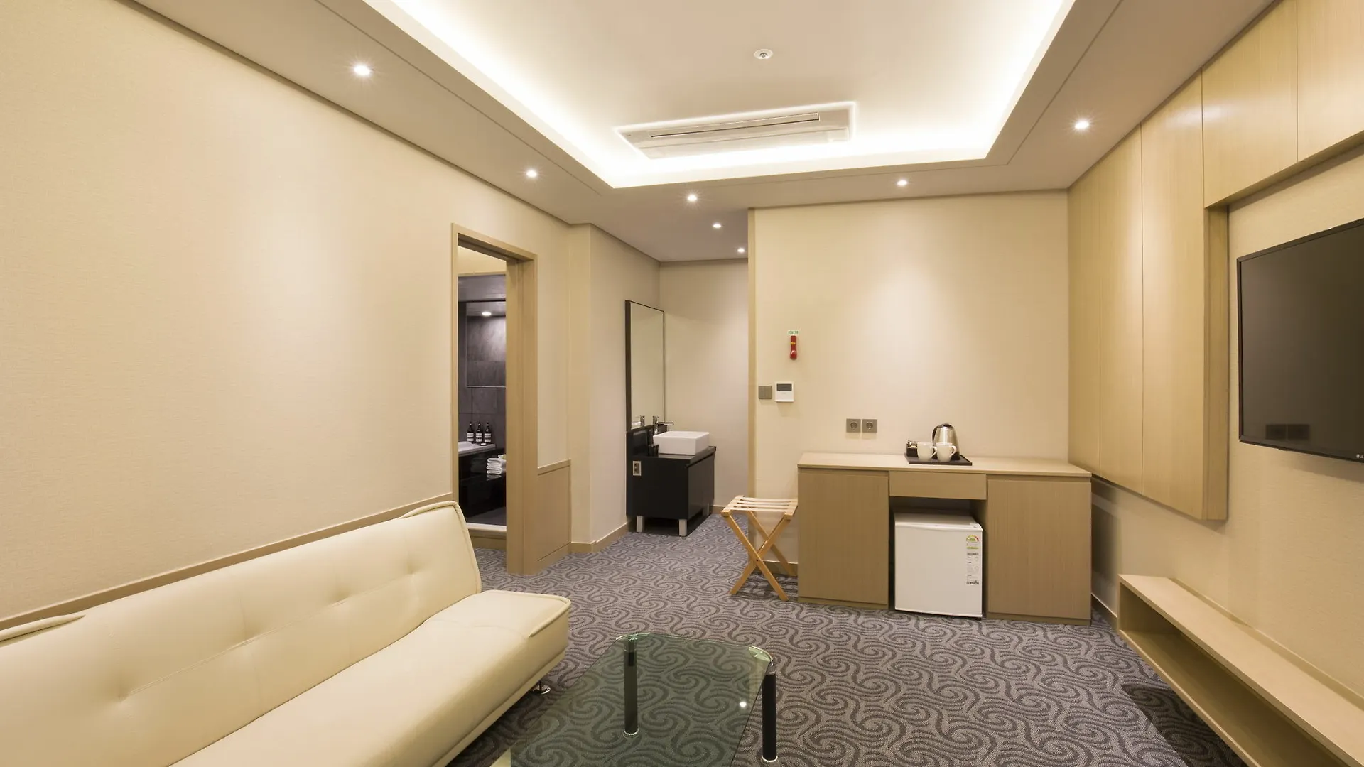 ***  Hotel Foret Premier Nampo Ciudad Metropolitana de Ciudad Metropolitana de Busan Corea del Sur